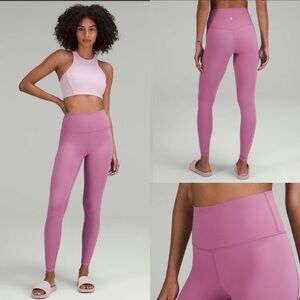 Lululemon Align High-Rise Pant 28"
Velvet Dust! EUC